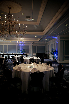 Best Renaissance at Sea World Wedding photographer - Sandra Johnson (SJFoto.com)